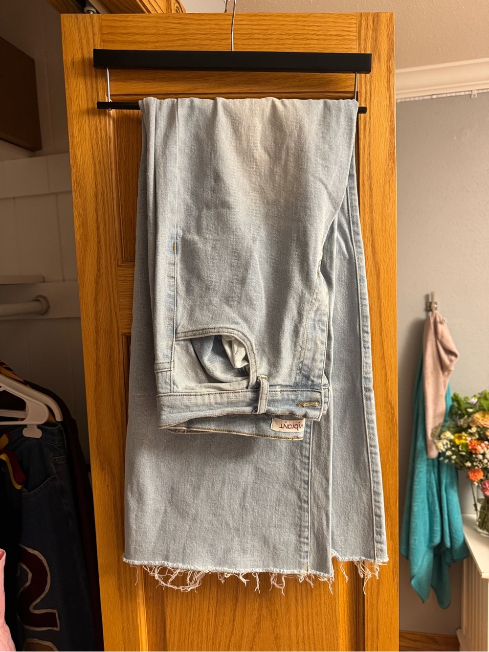 Light Wash Women’s Jeans